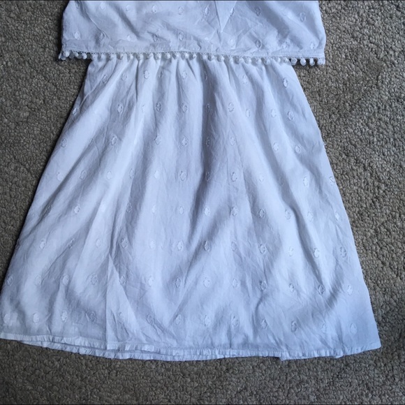 Girls Old-Navy White Dress - Picture 2 of 7